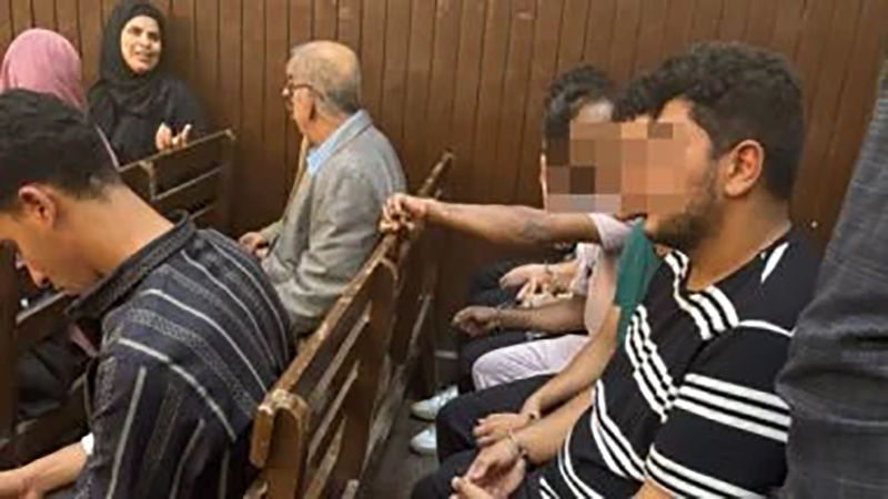 ارجاء محاكمة 3متهمين بمطاردة فتاتين فى طريق الواحات ل8 سبتمبر