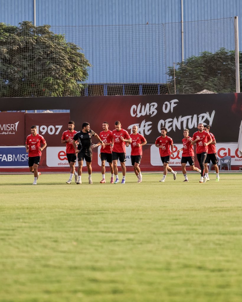 غيابات بالجملة في صفوف الأهلي قبل مواجهة إنبي