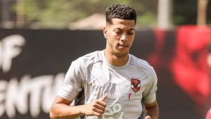 القبض على عاملين بعد مشاجرة مع اللاعب أمام عاشور وصديقه لرفضه التصوير معهم بالتجمع