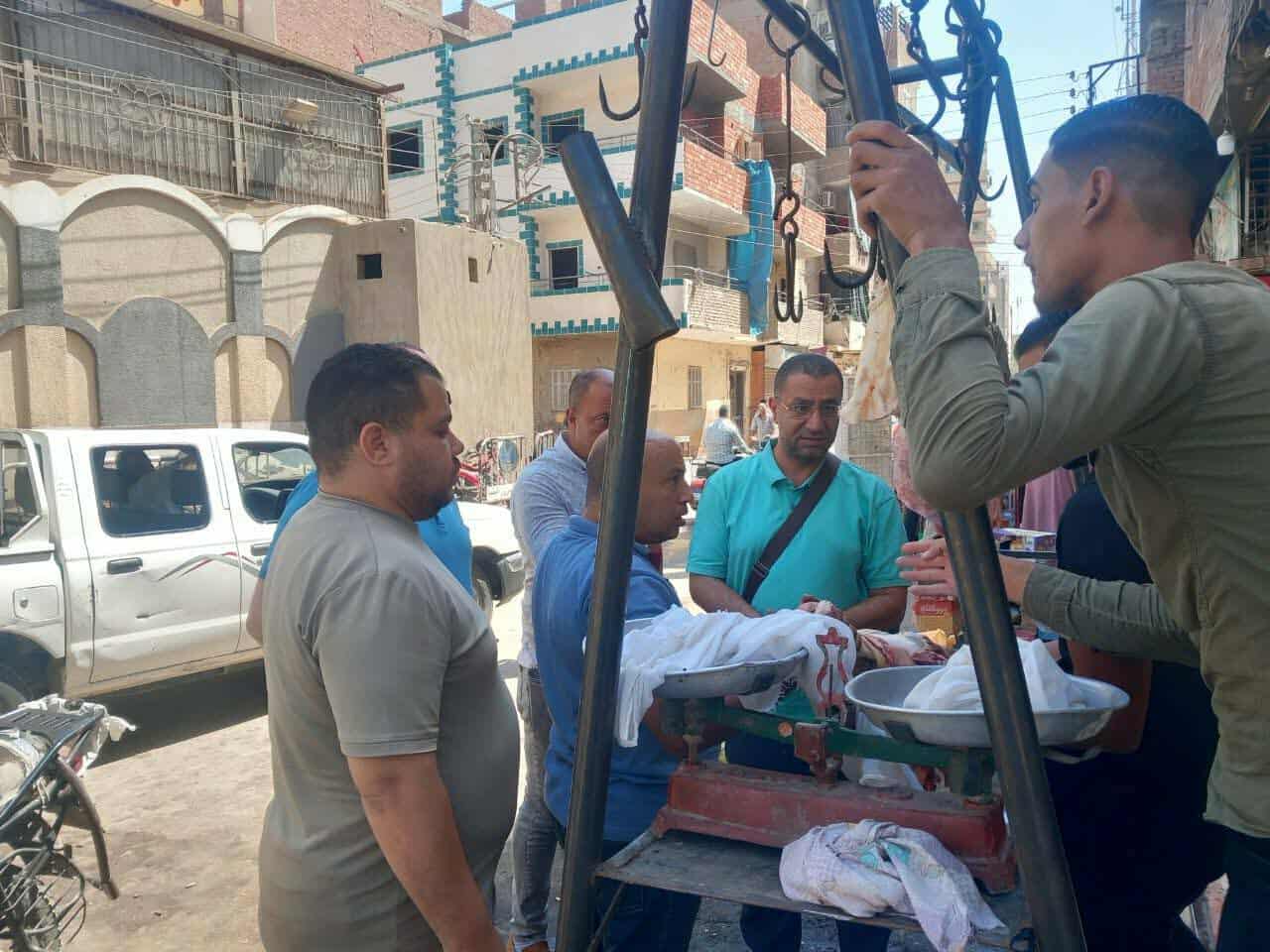 تموين المنيا تحرر 118 مخالفة متنوعة.. وضبط صيدلية تعرض الأدوية بدون ترخيص