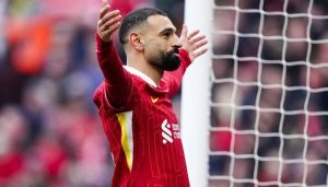 محمد صلاح يتقدم في قائمة أفضل لاعبي ليفربول على مدار التاريخ