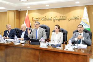 محافظ الجيزة: لا تهاون مع مخالفات البناء أو التعديات على الطريق العام