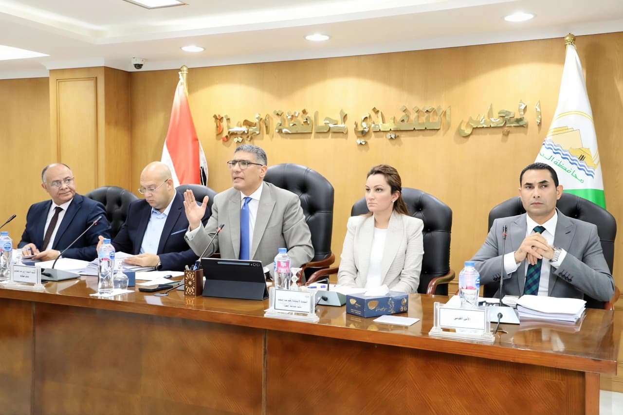 محافظ الجيزة: لا تهاون مع مخالفات البناء أو التعديات على الطريق العام