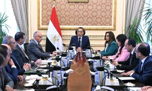 مدبولي يطلع على الخطة التنفيذية لمنظومة تطهير المجاري المائية