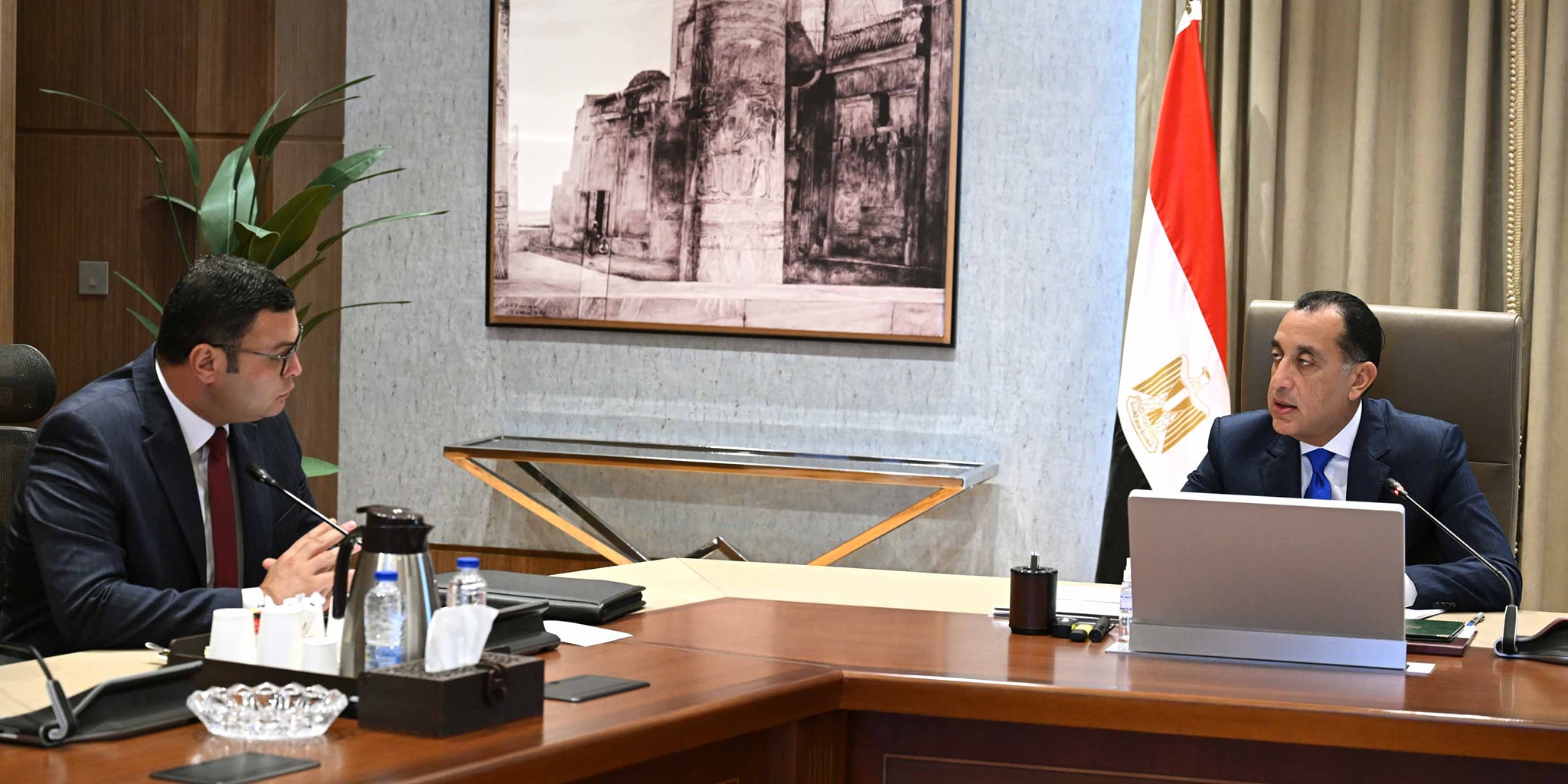 مدبولي يطلع على موقف تنفيذ المشروعات بالمدن الجديدة