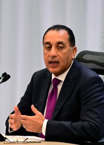 مدبولي يبدأ جولة لافتتاح عدة مشروعات تنموية في السويس