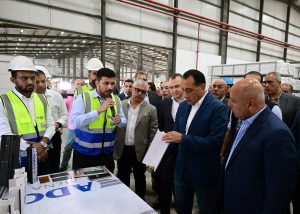 مدبولي يفتتح مصنع “أدو مينا” لصناعة مواد البناء في منطقة السخنة