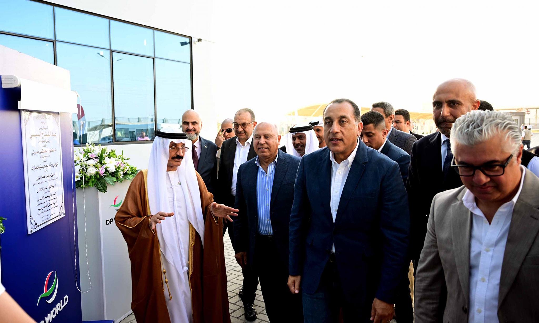 رئيس الوزراء يشهد انطلاق مشروع مستودع موانئ دبي العالمية