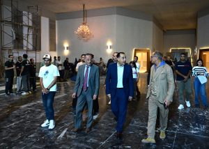 مدبولي يتفقد الترتيبات النهائية لاحتفالية افتتاح المتحف الكبير