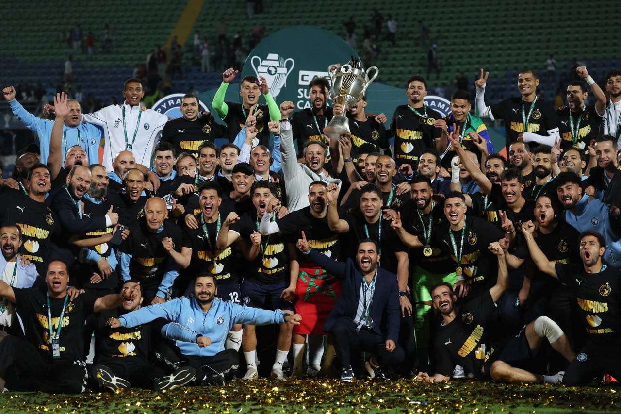 بالفوز بكأس السوبر الأفريقي.. بيراميدز يسجل اسمه في سجلات أمجاد الكرة المصرية