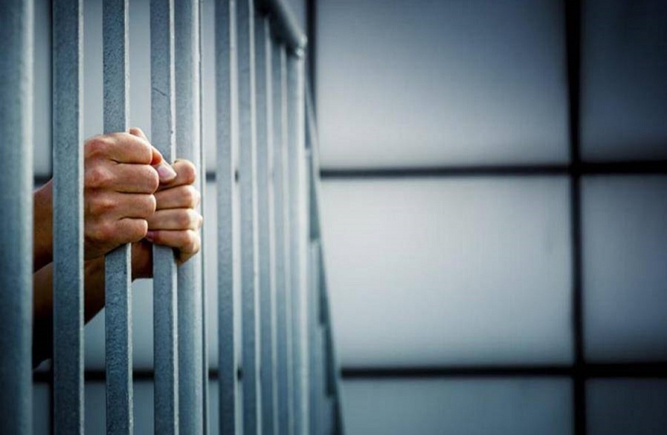 حبس عاطل ٣ سنوات بتهمة تصوير فتاة خلسة داخل مترو الانفاق