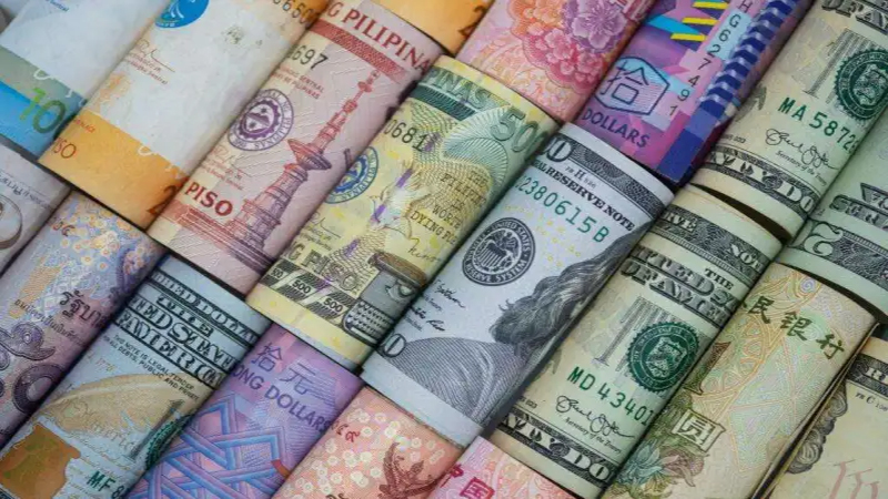 أسعار العملات في مصر اليوم الإثنين