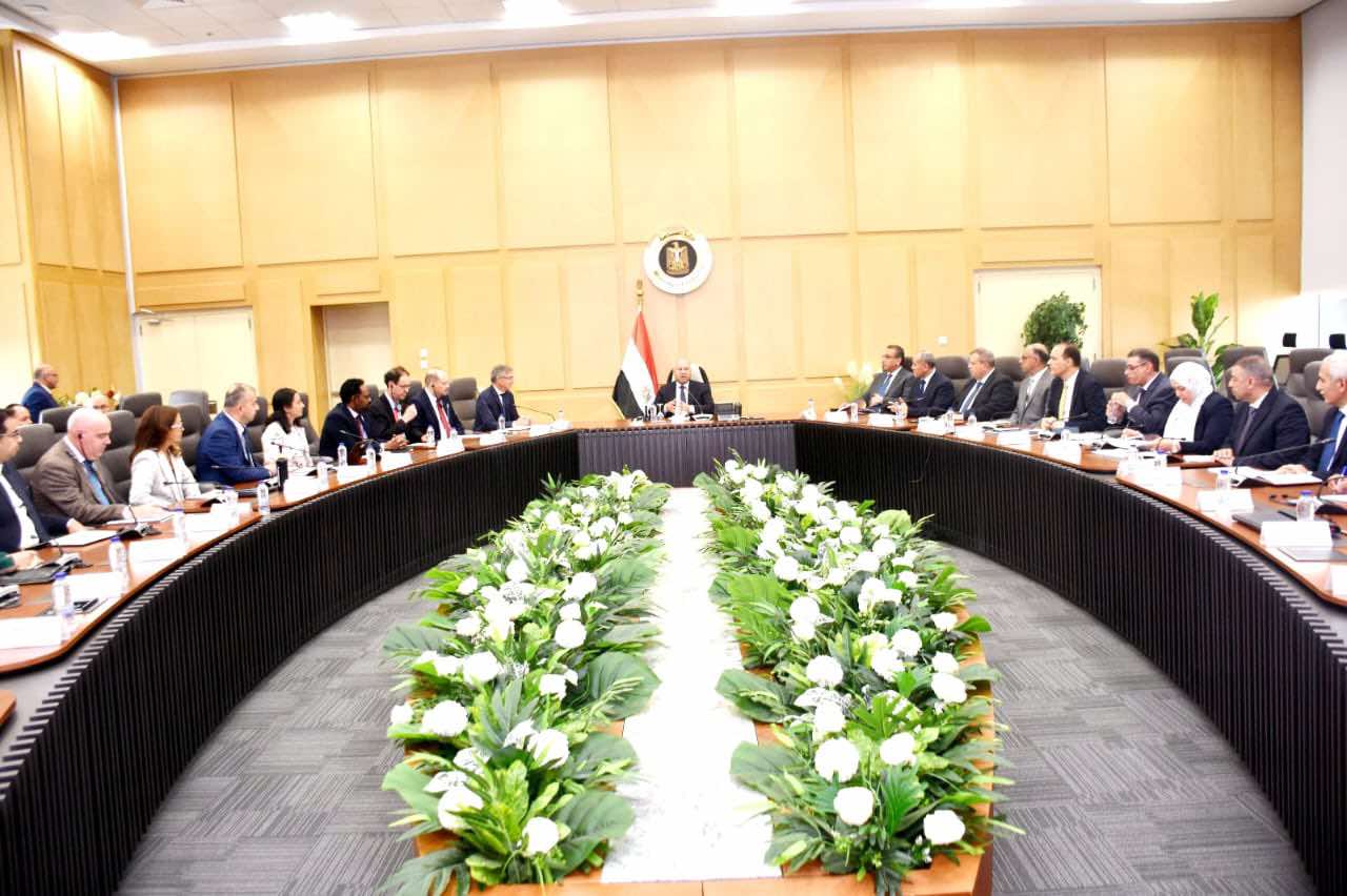 مصر تعزز تعاونها مع البنك الدولي لتطوير مشروعات النقل والصناعة والبنية التحتية