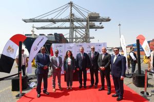 دي بي ورلد تستقبل السفيرة الأمريكية ووفدًا من كبرى الشركات الأمريكية بميناء السخنة