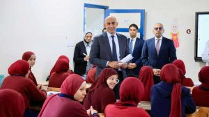 وزير التعليم يجري زيارة مفاجئة لعدد من مدارس الفيوم لمتابعة سير العملية التعليمية