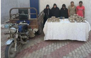 القبض على 3 سيدات سرقوا كنز من داخل شقة بمطروح