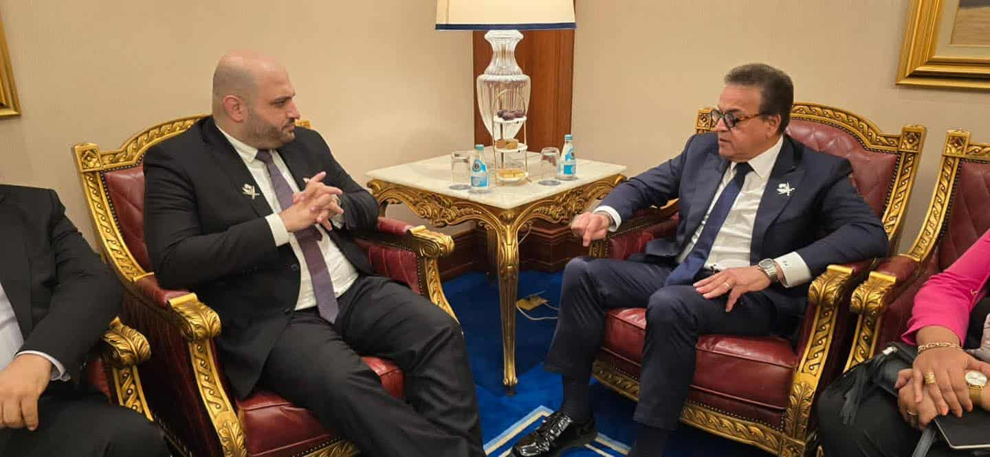 على هامش القمة العالمية للصحة النفسية بالدوحة..تعزيز الشراكة بين مصر ولبنان