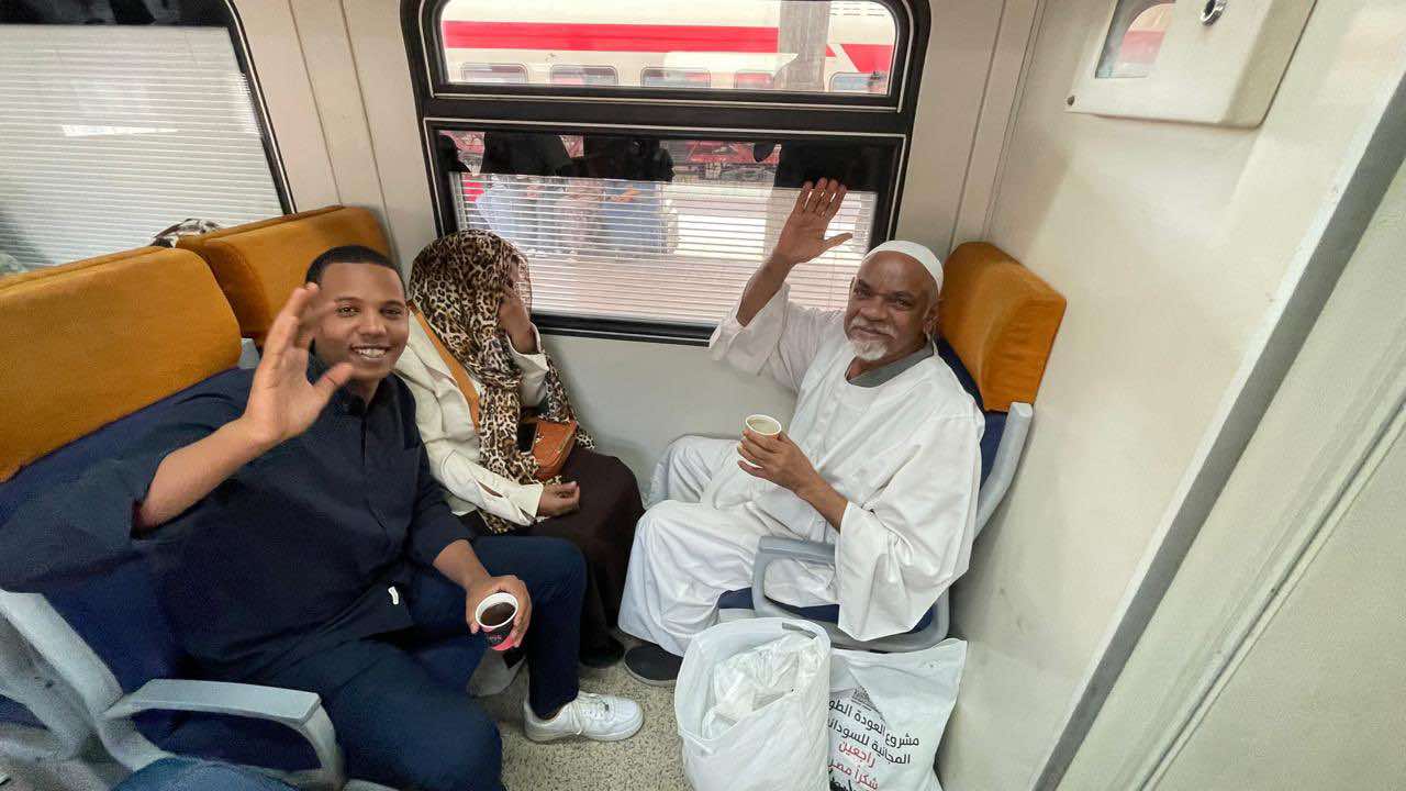 سكك حديد مصر تُسيّر الرحلة الخامسة والعشرين ضمن مبادرة العودة الطوعية