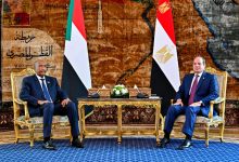 السيسي والبرهان يبحثان الأزمة السودانية وملف مياه النيل