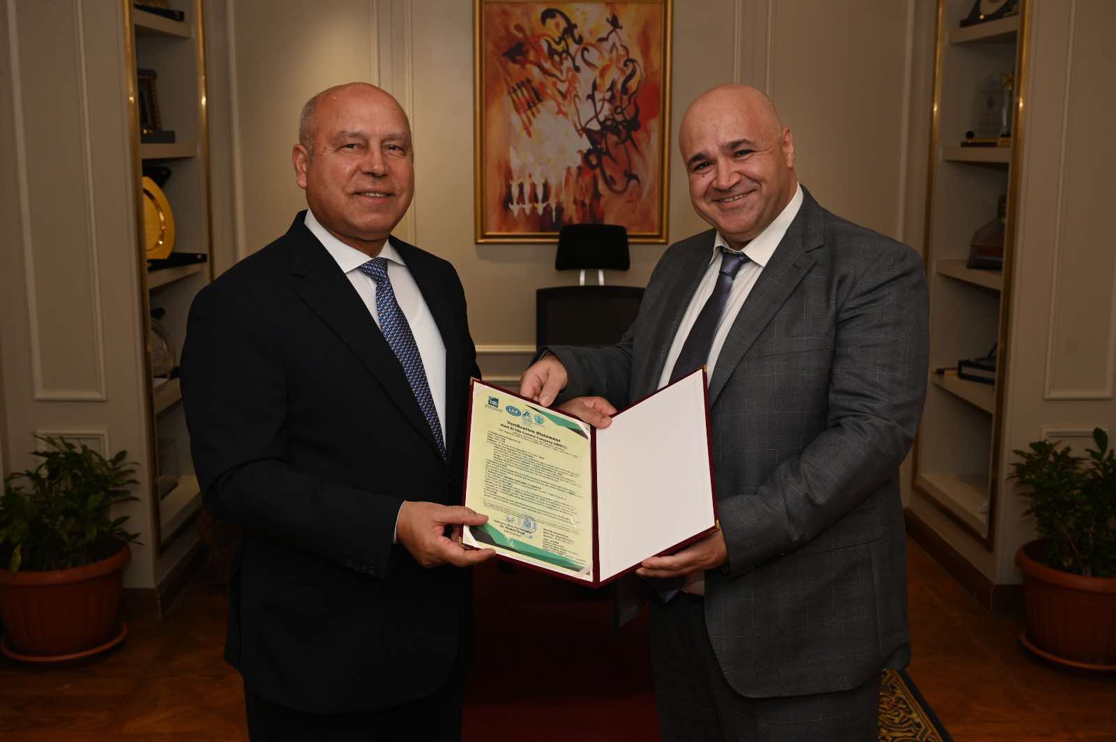 كامل الوزير يسلم شهادات البصمة الكربونية لست شركات مصرية ضمن مسار التحول نحو الاقتصاد الأخضر