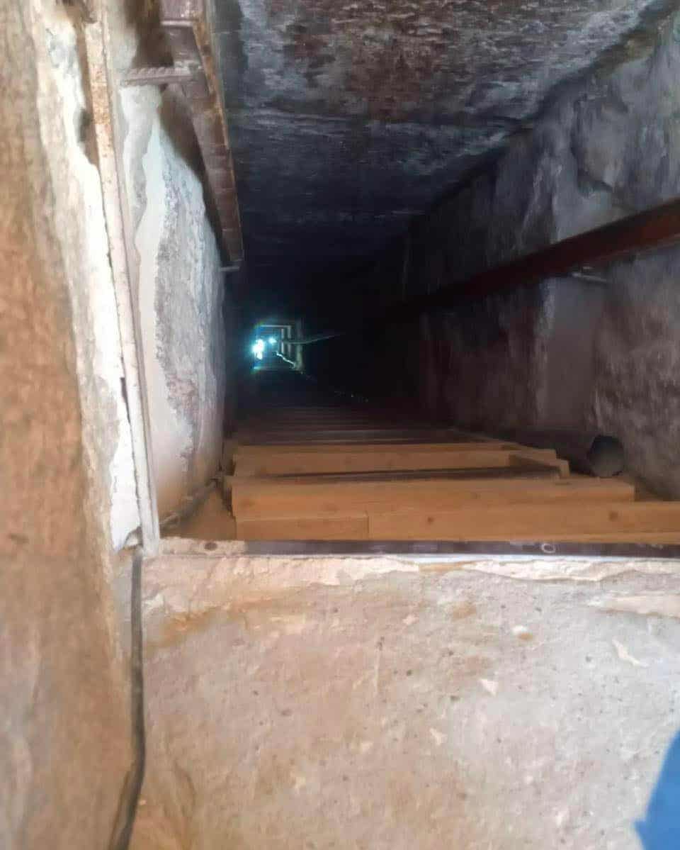 هيئة الإسعاف المصرية تنقذ سائحة إسبانية أصيبت داخل هرم سنفرو المنحني