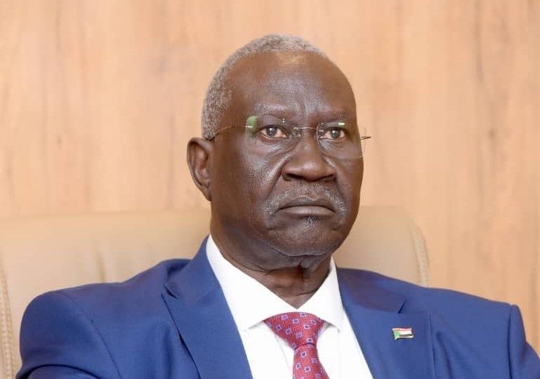 نائب رئيس مجلس السيادة  السوداني يدعو للتماسك بعد مجازر الفاشر