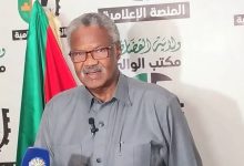 السودان.. والي القضارف يعلن التعبئة العامة ويدعو لحمل السلاح