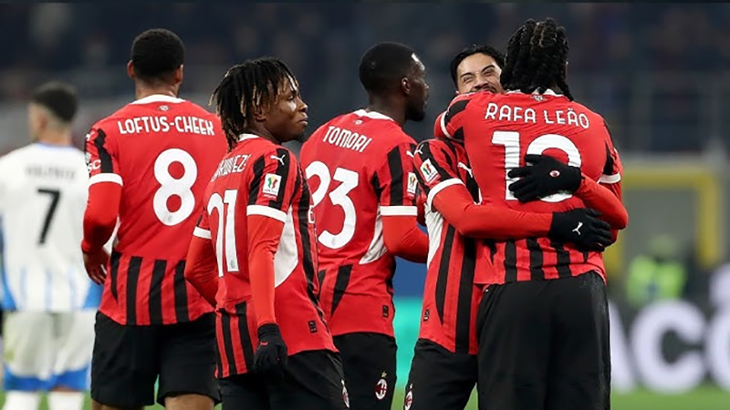 ميلان يسعى لمواصلة الانتفاضة على حساب فيورنتينا في الدوري الإيطالي