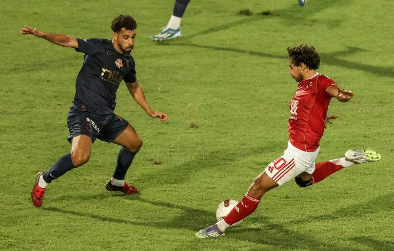 مباراة القمة بين الاهلي و الزمالك