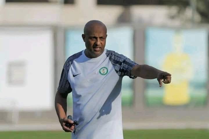 طارق مصطفي المدير الفني السابق لفريق البنك الأهلي