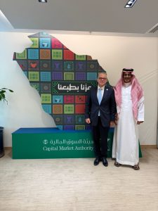 رئيس هيئة الرقابة المالية يعقد اجتماعات ثنائية مع قادة المؤسسات المالية السعودية في إطار ملتقى الاتحاد الدولي للمحاسبين