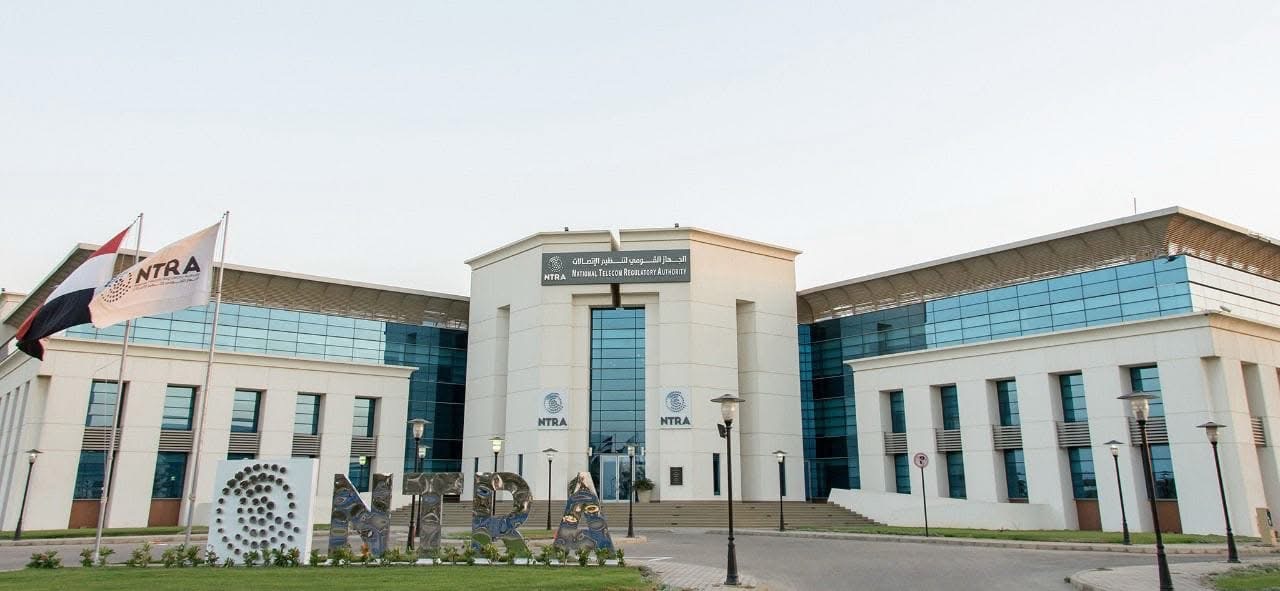 “تنظيم الاتصالات”: تأثر بعض خدمات الاتصالات بمحيط القاهرة الكبرى لمدة ثلاث ساعات فجر الخميس