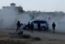 أعلنت حكومة الاحتلال الإسرائيلي، اليوم الأحد، عن دخول فريق فني مصري إلى قطاع غزة للمساعدة في البحث عن رفات الرهائن الإسرائيليين.