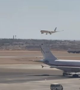 وزير الطيران يثمن جهود العاملين بمطار شرم الشيخ في استقبال ضيوف مصر بقمة السلام