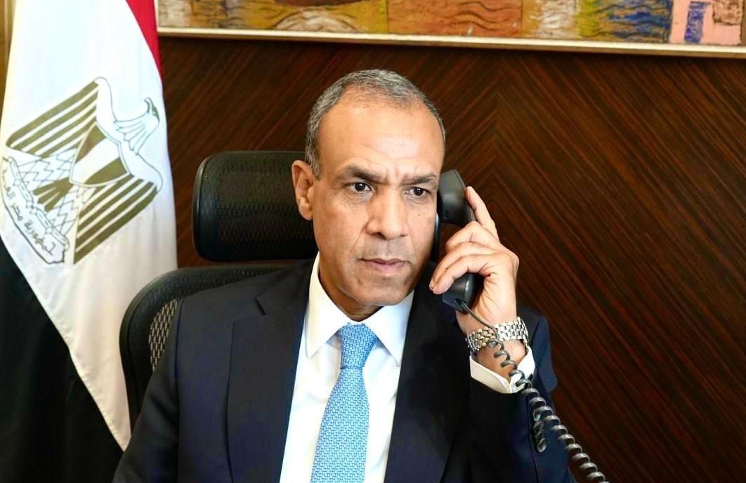 وزير الخارجية المصري ينقل دعوات السيسي وترامب لقادة العالم