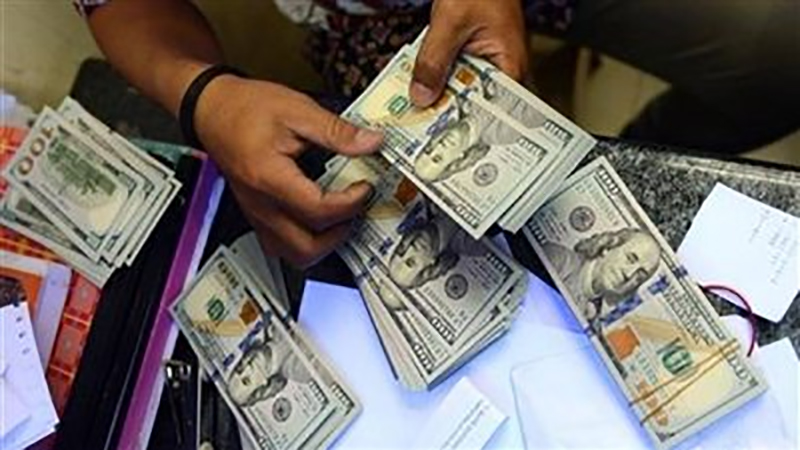 الداخلية تضبط 9 ملايين جنيه من النقد الأجنبي و12 طن دقيق خلال 24 ساعة