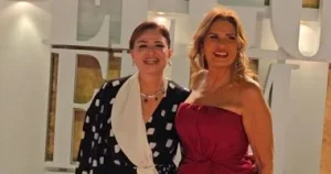 يسرا ولبلبة يخطفان الأنظار على السجادة الحمراء في مهرجان الجونة..صور