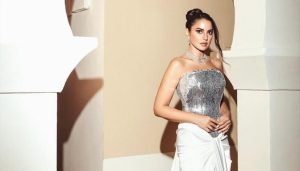 درة تخطف الأنظار إليها من السجادة الحمراء في مهرجان الجونة..صور