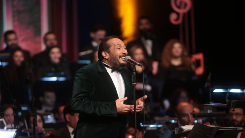 علي الحجار نجم حفل الليلة بمهرجان الموسيقى العربية على مسرح النافورة