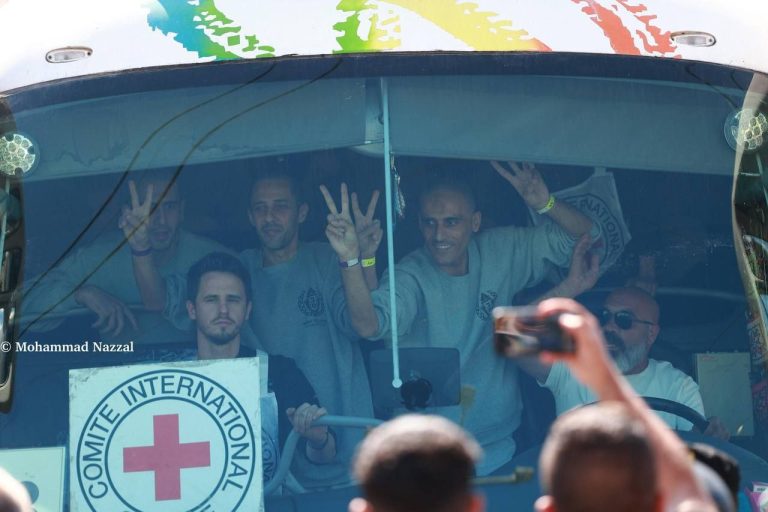 بدء المرحلة الثانية من تبادل الأسرى بين إسرائيل والفصائل الفلسطينية