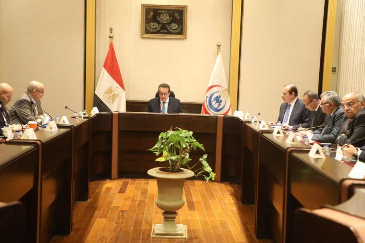 وزير الصحة يجتمع بممثل منظمة الصحة العالمية لتقديم الخدمات الصحية للفلسطينيين