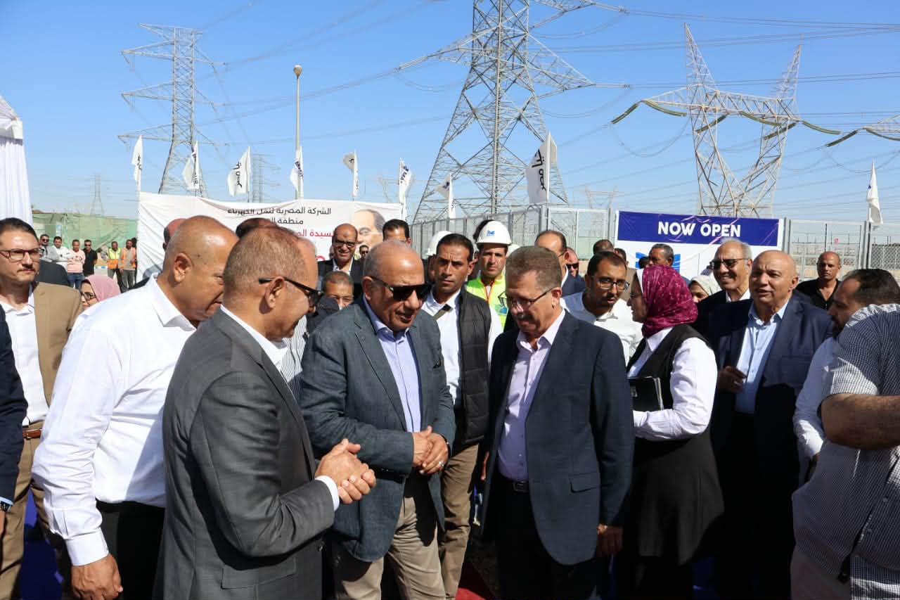 وزير الكهرباء: 24 مليار جنيه استثمارات لتطوير شبكات نقل الكهرباء في سيناء لدعم مشروعات التنمية الشاملة