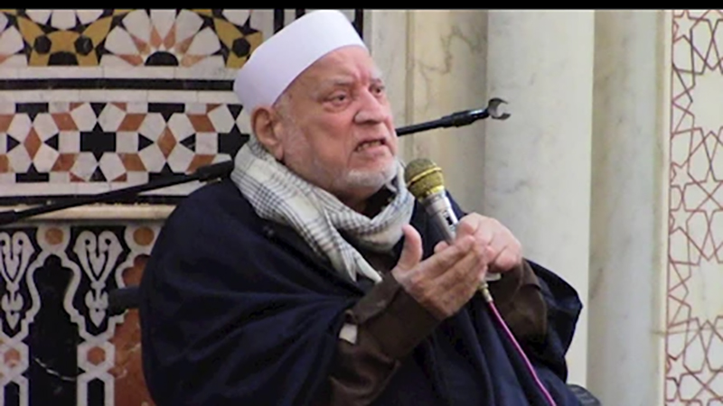 وفاة الدكتور أحمد عمر هاشم.. وتشييع الجنازة اليوم من الجامع الأزهر