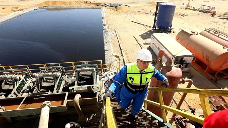 وزير البترول: اكتشافات جديدة بالصحراء الغربية والدلتا تضيف أكثر من 5 آلاف برميل  و42 مليون قدم مكعب غاز يوميًا