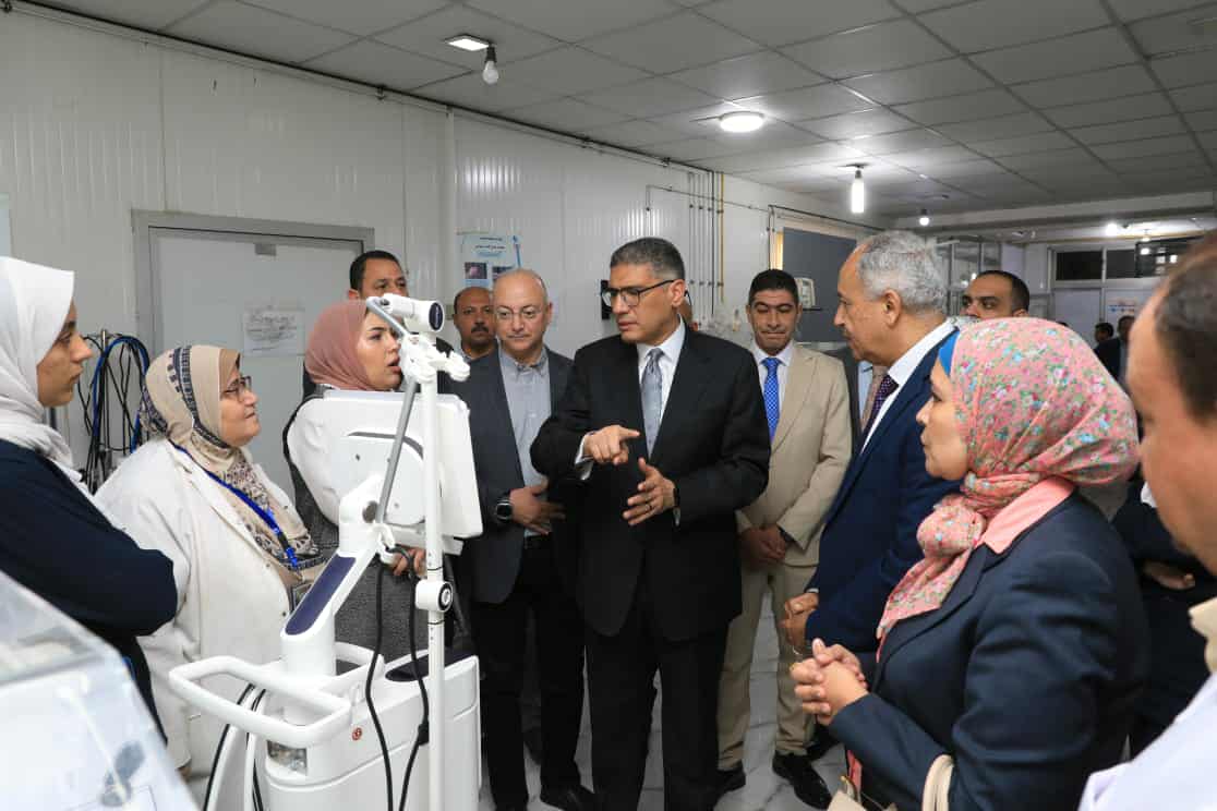 محافظ الجيزة يفتتح وحدة الرعاية المتوسطة والداخلي بمستشفى أكتوبر المركزي