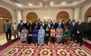 وزير الخارجية يلتقي سفراء الدول الافريقية المعتمدين لدى اليونسكو