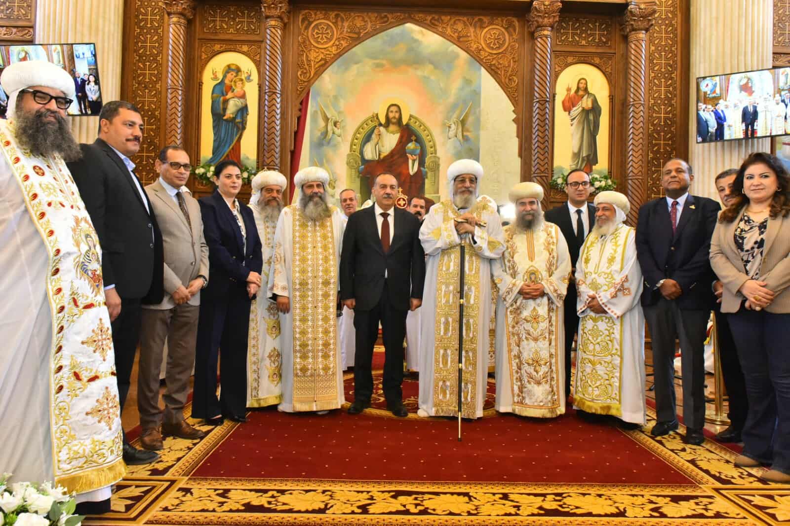 محافظ أسيوط يشارك البابا تواضروس الثاني في تدشين كاتدرائية مارمرقس بالدير المحرق