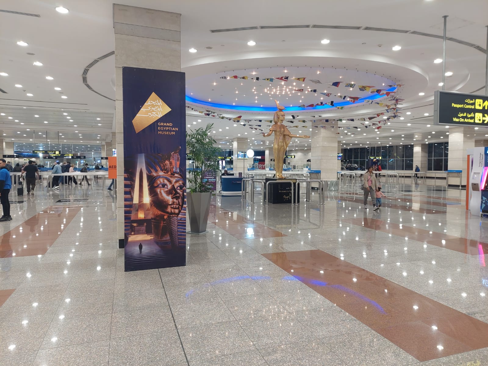 وزارة الطيران المدني ترفع درجة الاستعداد القصوى لاستقبال ضيوف افتتاح المتحف المصري الكبير