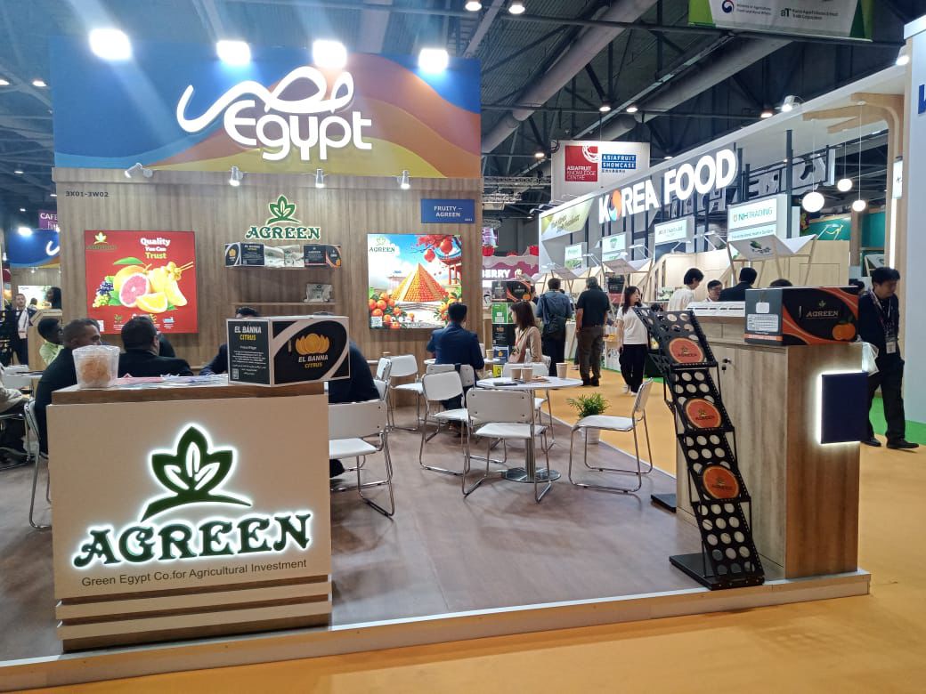 وزير الاستثمار يتلقى تقريراً حول مشاركة الشركات المصرية بالمعارض الدولية