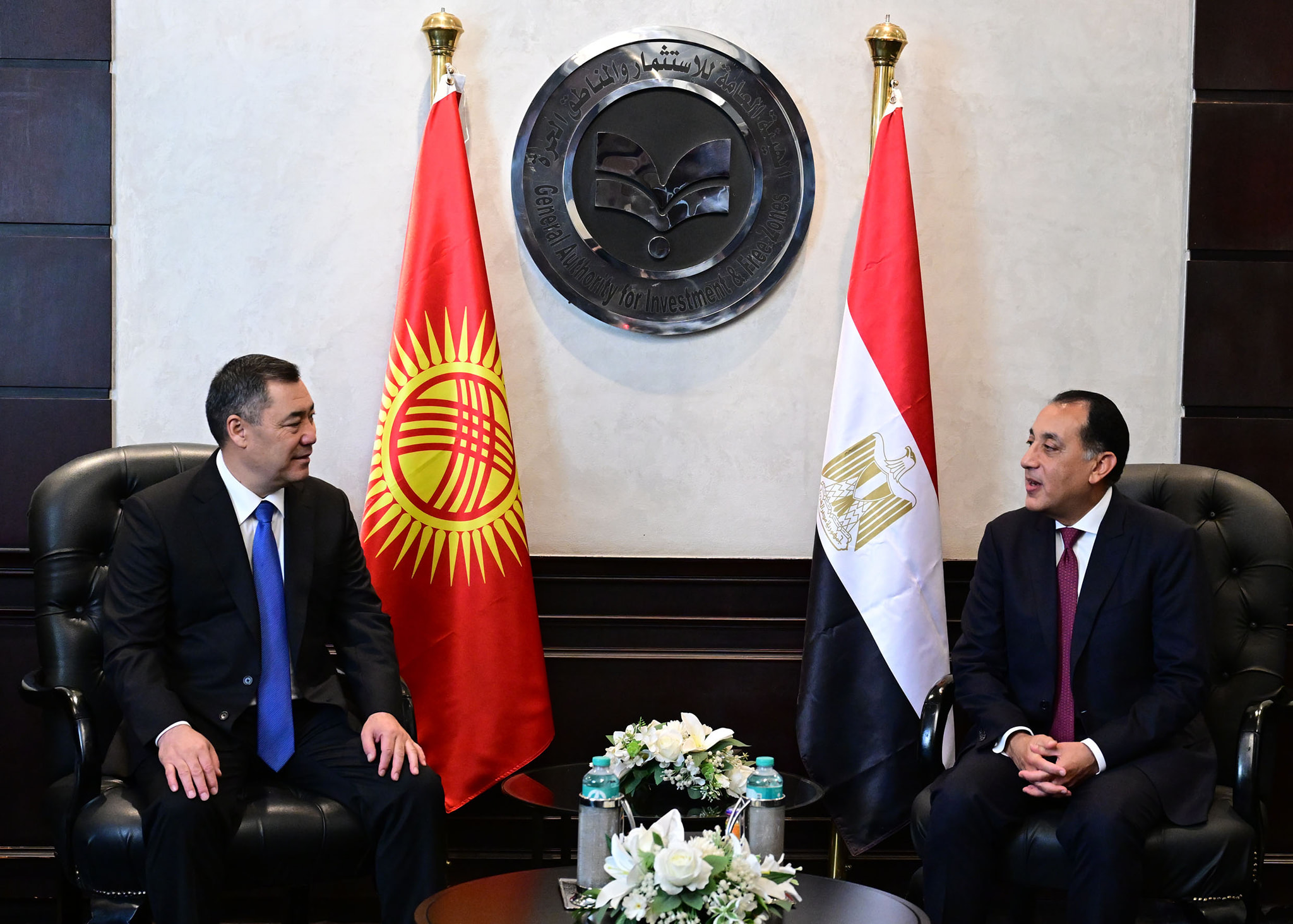 مدبولي والرئيس القيرغيزي يشاركان بالمائدة المستديرة الاقتصادية